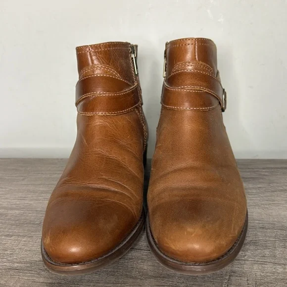 NEW L.L. Bean Leather Westport Ankle Strap Boots size 8 Wide - Picture 3 of 8